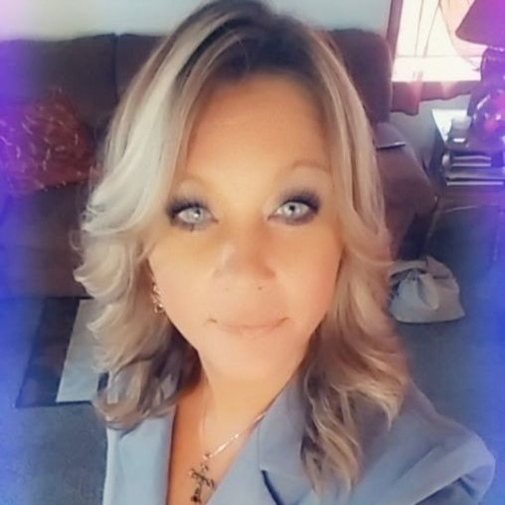 Meet your Posher, Danette